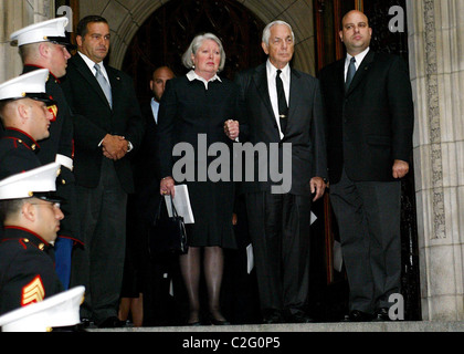 Anthony Marshall and guest The funeral of Brooke Astor at St. Thomas Church in Manhattan. The philanthropist and high-society Stock Photo