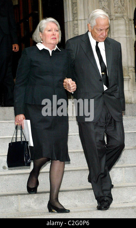 Anthony Marshall and guest The funeral of Brooke Astor at St. Thomas Church in Manhattan. The philanthropist and high-society Stock Photo