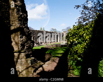The grounds and ruins of Whalley Abbey, Whalley, Clitheroe, Lancashire, England, UK. Stock Photo