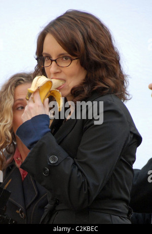 Tina Fey '30 Rock' being filmed at The Rockafeller Plaza New York City, USA - 15.03.08 Patricia Schlein/ Stock Photo