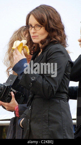 Tina Fey '30 Rock' being filmed at The Rockafeller Plaza New York City, USA - 15.03.08 Patricia Schlein/ Stock Photo