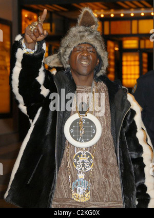 Flavor Flav arriving at MTV's 'TRL' studios in Times Square New York City, USA - 25.02.08 Doug Meszler / Stock Photo