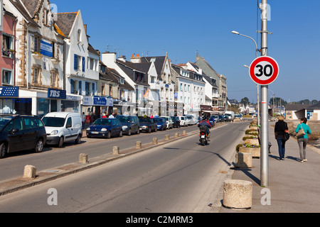 Cours des Quais, La Trinité - sur - Mer, Morbihan, Brittany, France