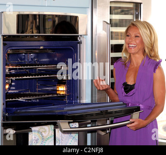 Kelly Ripa announced the launching of Electrolux's new collection of premium appliances at The Glass Houses New York City, USA Stock Photo