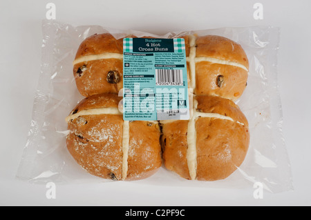 Pack of Budgens supermarket Hot cross buns Stock Photo