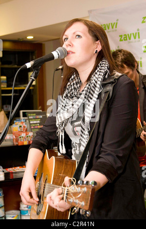 Thea Gilmore performing live and signing copies of her new album 'Liejacker' at the Zavvi megastore at Piccadilly Circus Stock Photo