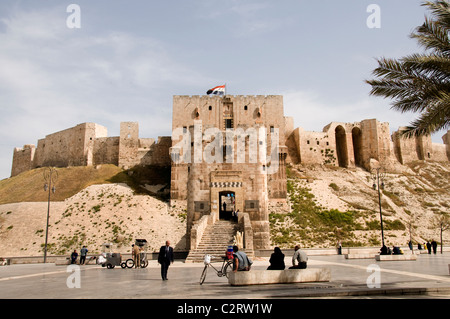 Syria  The Citadel of Aleppo large medieval fortified palace one of the oldest and largest castles in the world Stock Photo