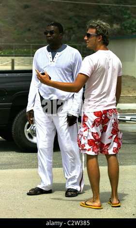 Actor Keith David asks for directions as he has trouble finding a friend's party on Zuma beach in Malibu Los Angeles, Stock Photo