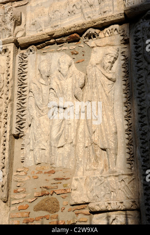 Italy, Rome, Forum Boarium, Arco degli Argentari, roman arch close to San Giorgio in Velabro, bas relief Stock Photo