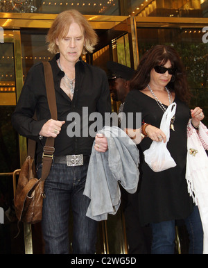 Tom Hamilton and wife Terry Cohen guitarist of legendary band Aerosmith leaving his Manhattan hotel New York City, USA - Stock Photo