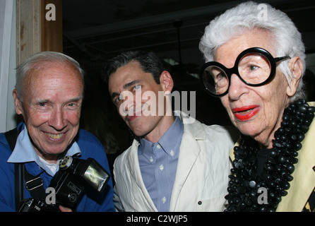 Bill Cunningham, Ruben Toledo and Iris Apfel attend 'The Couture Council of the Museum at FIT Celebrates Isabel Toldeo' New Stock Photo