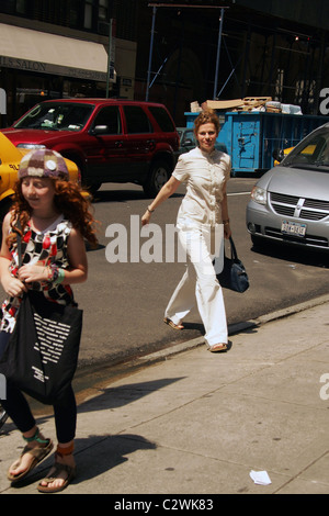 Sandra Bernhard and her daughter Cicely Yasin arrive at a Kabbalah service New York City, USA - 28.06.08 Anthony Dixon  Stock Photo