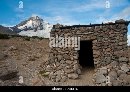 Stone shelter on Mt. Hood in Oregon, built by the CCC Stock Photo