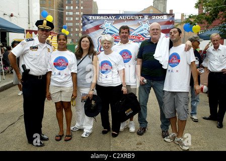 The Metropolitan Police Department joined police officers across America in welcoming local communities to the 25th annual Stock Photo