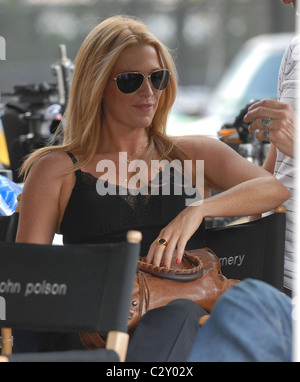 Poppy Montgomery on the set for 'Without A Trace' filming in Manhattan New York City, USA - 08.08.08 Patricia Schlein/ Stock Photo