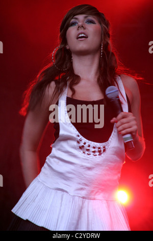 Phoebe Brown of X-Factor 2007 girl band Hope performing live on Day 1 of the annual Bryn Terfel Faenol Festival Bangor, North Stock Photo