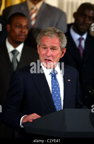 President George W. Bush pays tribute to the Celtics' 17th NBA ...