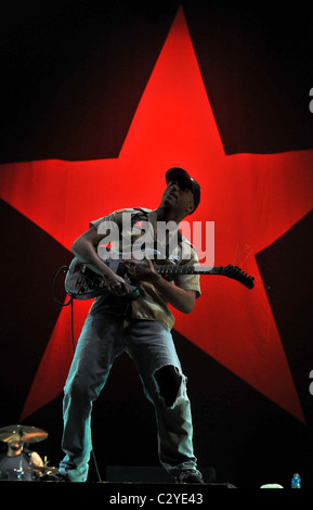 Rage Against the Machine Carling Festival Leeds - Day Two Leeds ...