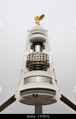 Monument to Turkmenbashi in the Independence square of Ashgabat, Turkmenistan Stock Photo