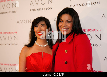 Andrea Jung, Chairman and CEO of Avon Products Inc. and Jordin Sparks The Avon Foundation hosts The Hope Honors at Cipriani Stock Photo