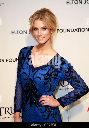 Delta Goodrem   'An Enduring Vision' the 7th Annual Elton John Aids Foundation Benefit at Cipriani Wall Street - arrivals New Stock Photo