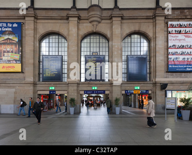 The Wiesbaden Hauptbahnhof (Central Station) interior. Stock Photo