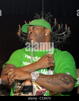 Busta Rhymes parties with friends at Club Mansion Miami Beach, Florida - 17.11.08 Stock Photo