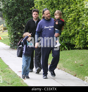 Russell crowe and his son tennyson hi-res stock photography and images -  Alamy