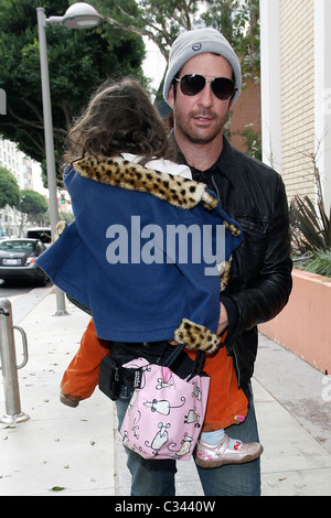 The Practice' star Dylan McDermott picks up his daughter, Charlotte Rose McDermott, from school in Santa Monica Los Angeles, Stock Photo