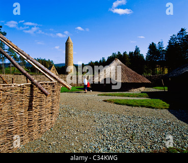 Near Omagh, Co Tyrone, Northern Ireland, Ulster History Park, Round Tower And Crannog Stock Photo