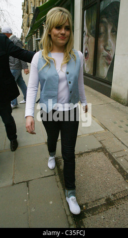 Welsh singer Aimee Ann Duffy aka Duffy leaving after having lunch at The Landry London, England - 12.02.09 Stock Photo