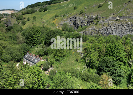 Bakewell cottages on Monsal Trail, Chee dale, White Peak, The Peak District Stock Photo