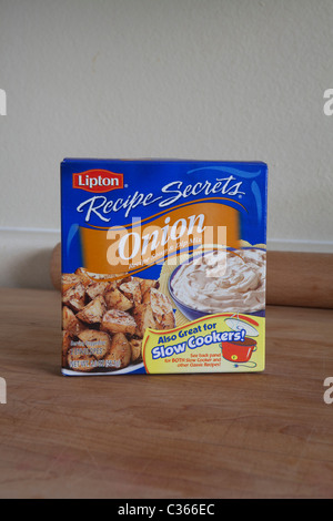 Lipton onion soup mix hi-res stock photography and images - Alamy