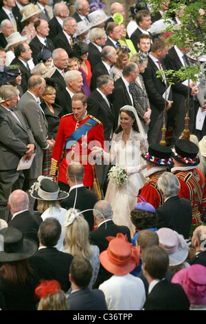 His Royal Highness Prince William of Wales KG and Miss Catherine Middleton marriage at Westminster Abbey on Friday 29 April 2011 Stock Photo