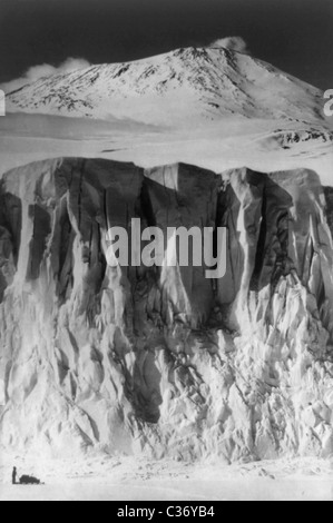 Vintage photo of Mount Erebus + Barne Glacier in Antarctica taken in 1911 during Robert Falcon Scott's Terra Nova Expedition. Stock Photo