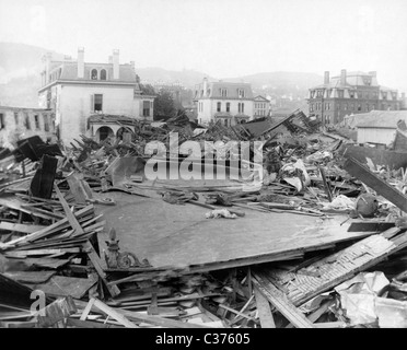 Club House and Morrell Institute, Johnstown Flood, Pennsylvania May 31st, 1889 Stock Photo