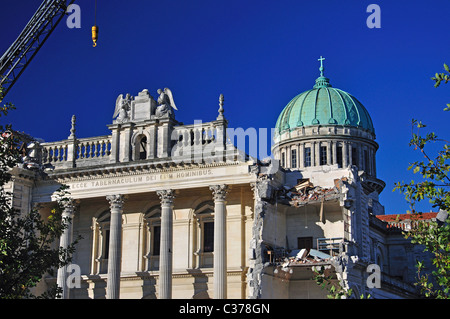 Earthquake damaged Cathedral of the Blessed Sacrament, Barbadoes Street, Christchurch, Canterbury, New Zealand Stock Photo