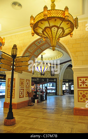 Gold Souk, The Dubai Mall, Downtown Dubai, Shopping Centre, Dubai, United Arab Emirates Stock Photo