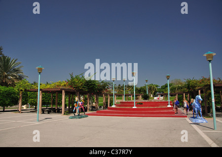 Beach promenade, Jumeirah Beach Park, Jumeirah, Dubai, United Arab Emirates Stock Photo