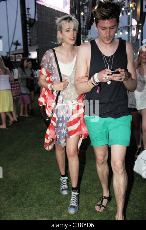 Agyness Deyn and fashion designer Henry Holland at Coachella Music Festival 2009 - Day 1 Indio, California - 17.04.09 Stock Photo