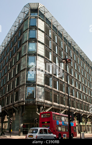 HSBC bank on Queen Victoria Street, EC4, City of London, UK Stock Photo