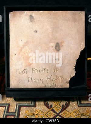 MARY PICKFORD FORGOTTEN ORIGINAL CONCRETE FOOTPRINTS FROM THE GRAUMAN'S CHINESE COURTYARD. TCM CLASSIC FILM FESTIVAL 2011 LOS AN Stock Photo