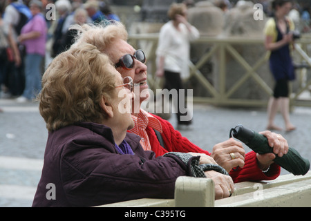 people in saint peter's square before the beatification of pope john paul the second, vatican, rome April 29th 2011 Stock Photo