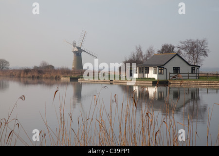 Early morning mist on the Norfolk Broads Stock Photo