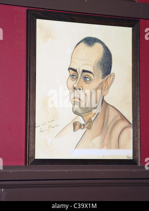 Vintage portrait of Henry Fonda Unveiling of the Jane Fonda Wall of Fame caricature at Sardi's Broadway restaurant New York Stock Photo