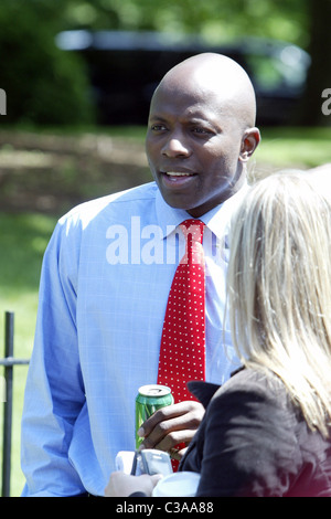 Presidential aide Reggie Love President Obama departs on vacation in ...