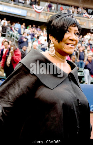 General Colin Powell Newark Bears home opener at the Bears & Eagles  Riverfront Stadium Newark, New Jersey - 01.05.09 Stock Photo - Alamy