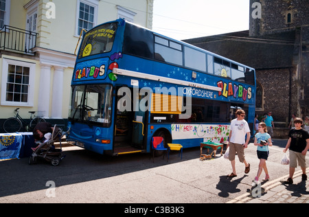 The Oxfordshire Playbus at a fair in the town of Wallingford, Oxfordshire UK Stock Photo