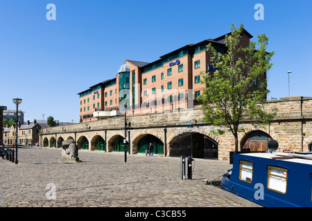 The Hilton Hotel in Victoria Quays, Sheffield, South Yorkshire, UK Stock Photo