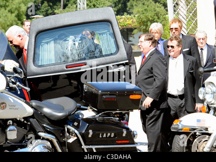 Ryan O'Neal and pallbearers carried Farrah Fawcett's coffin from the hearse.  The funeral services for actress Farrah Fawcett Stock Photo